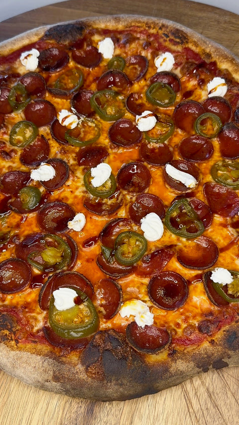 MADE WITH DOUGH GUY™ PIZZA STEEL