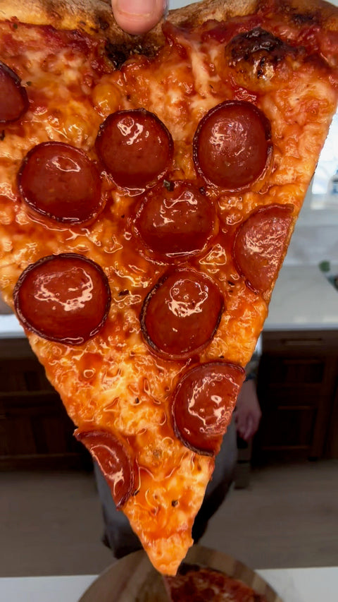 MADE WITH DOUGH GUY™ PIZZA STEEL